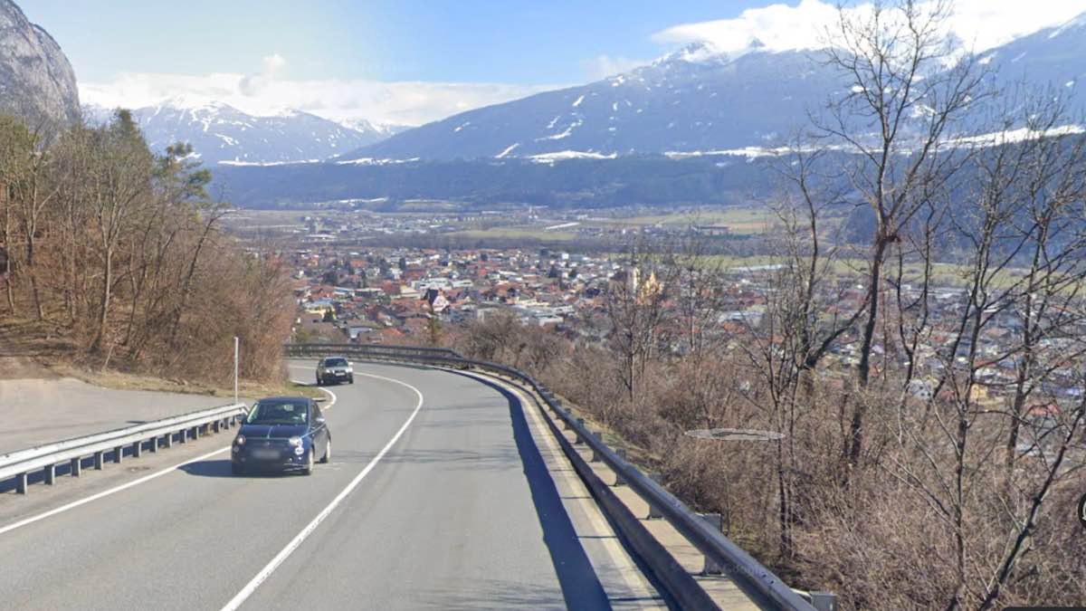 Prawda o zakazach zjazdu z autostrady w Austrii i prawie 1000 zł mandatu. To jest trochę inaczej