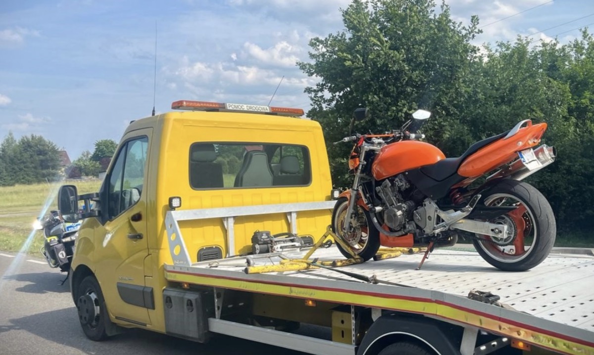 Masz córkę? To wiesz, co robić, gdy patrzy się na nią motocyklista