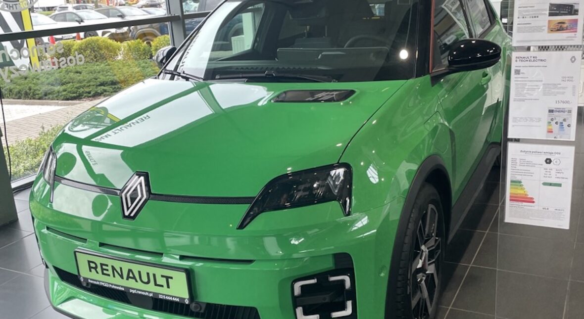 Image for Chciałem kupić nowe Renault 5 E-Tech. To śliczny samochód, ale finansowo mi się nie skleja