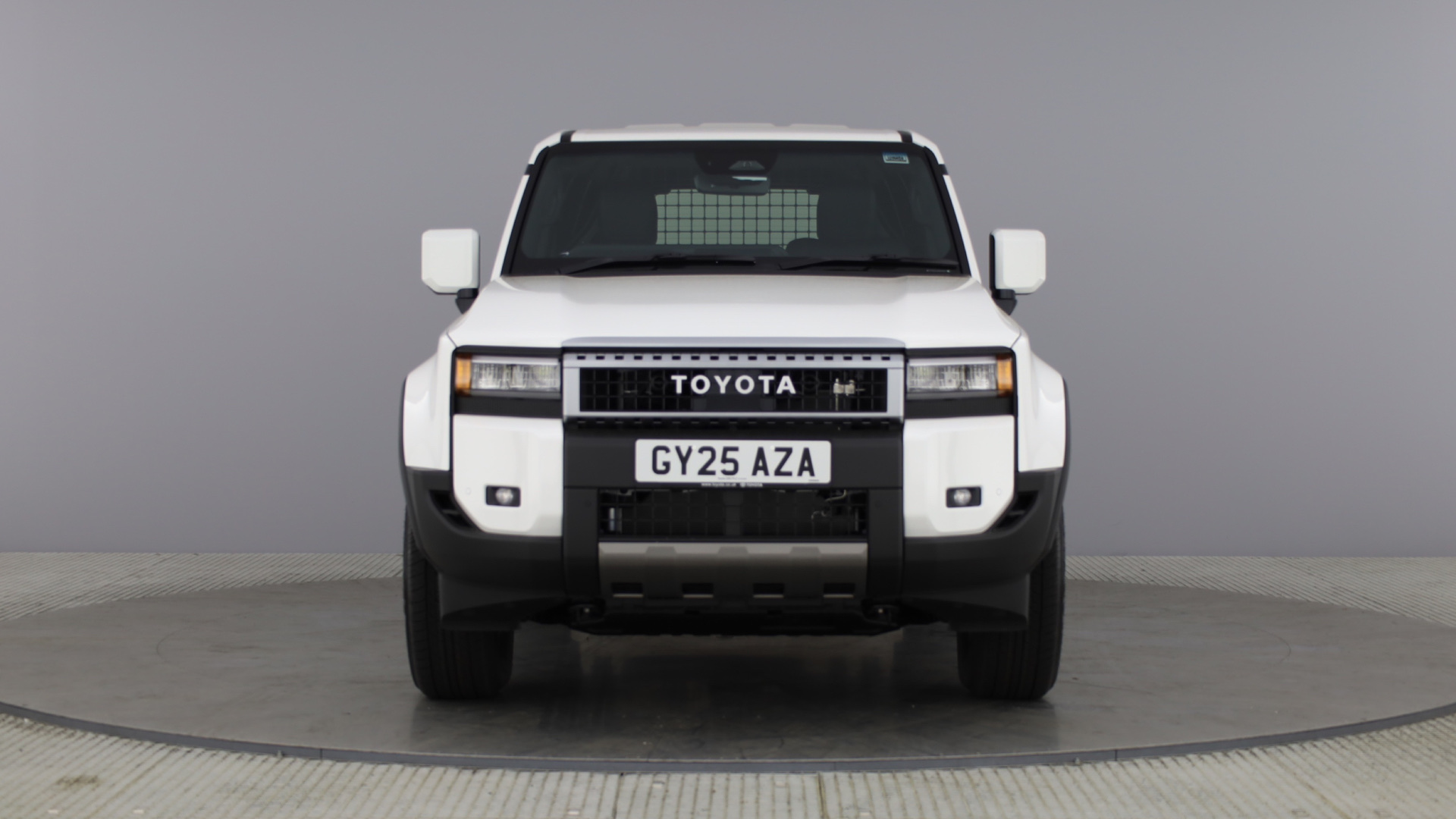 Dwuosobowy SUV Toyoty. Konkurencja ma drożej