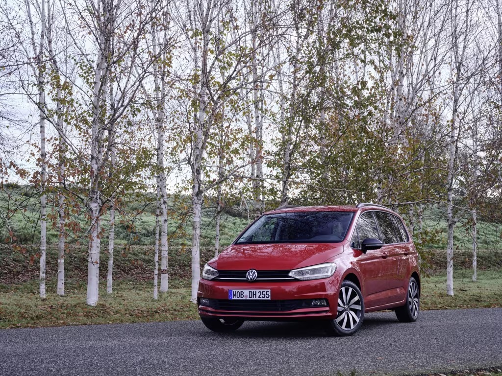 Volkswagen ma plan na zapomniany segment. Touran przetrwa