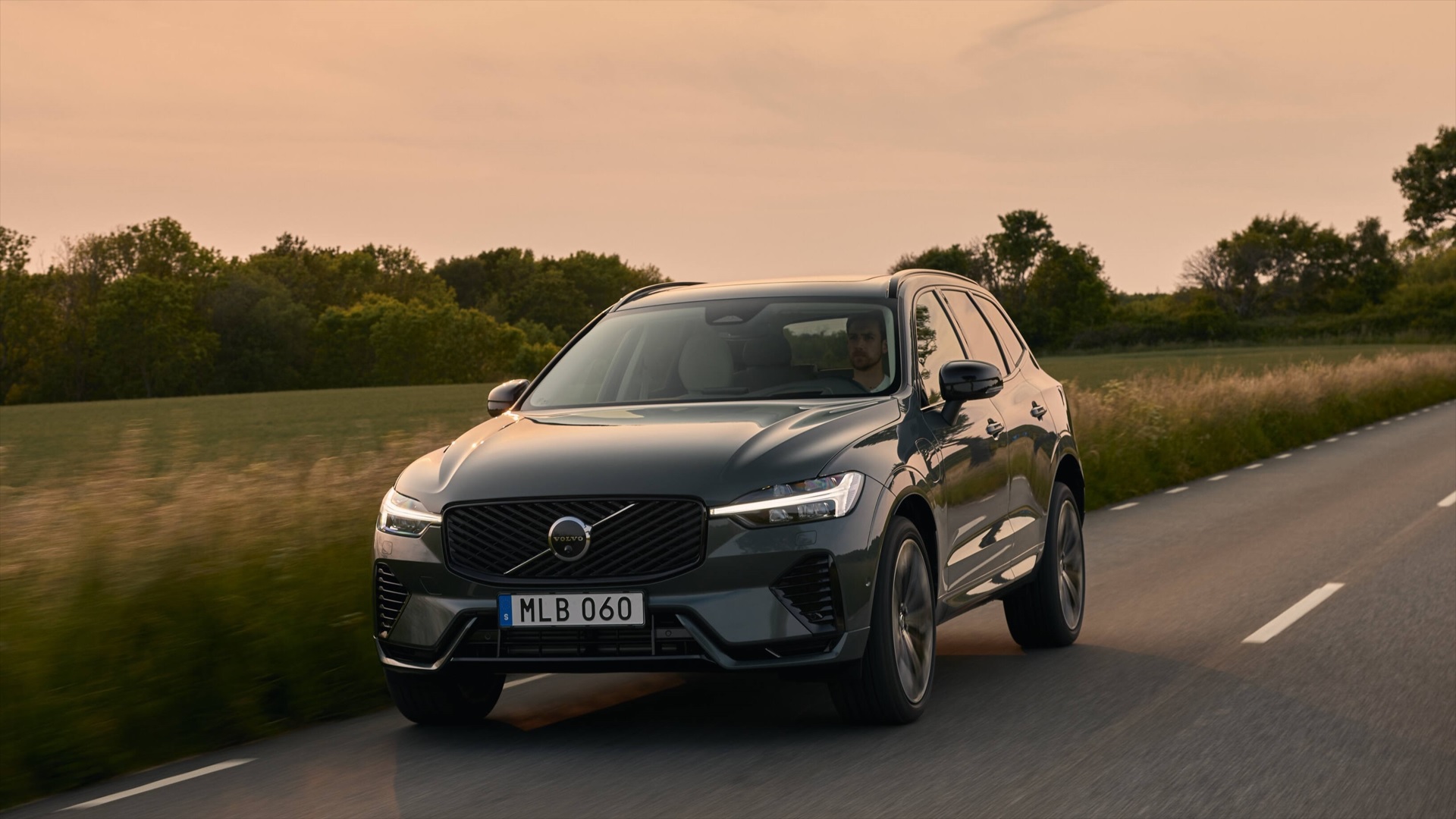 Ten model Volvo sprzedaje się najlepiej w historii. Klienci bardzo go pokochali