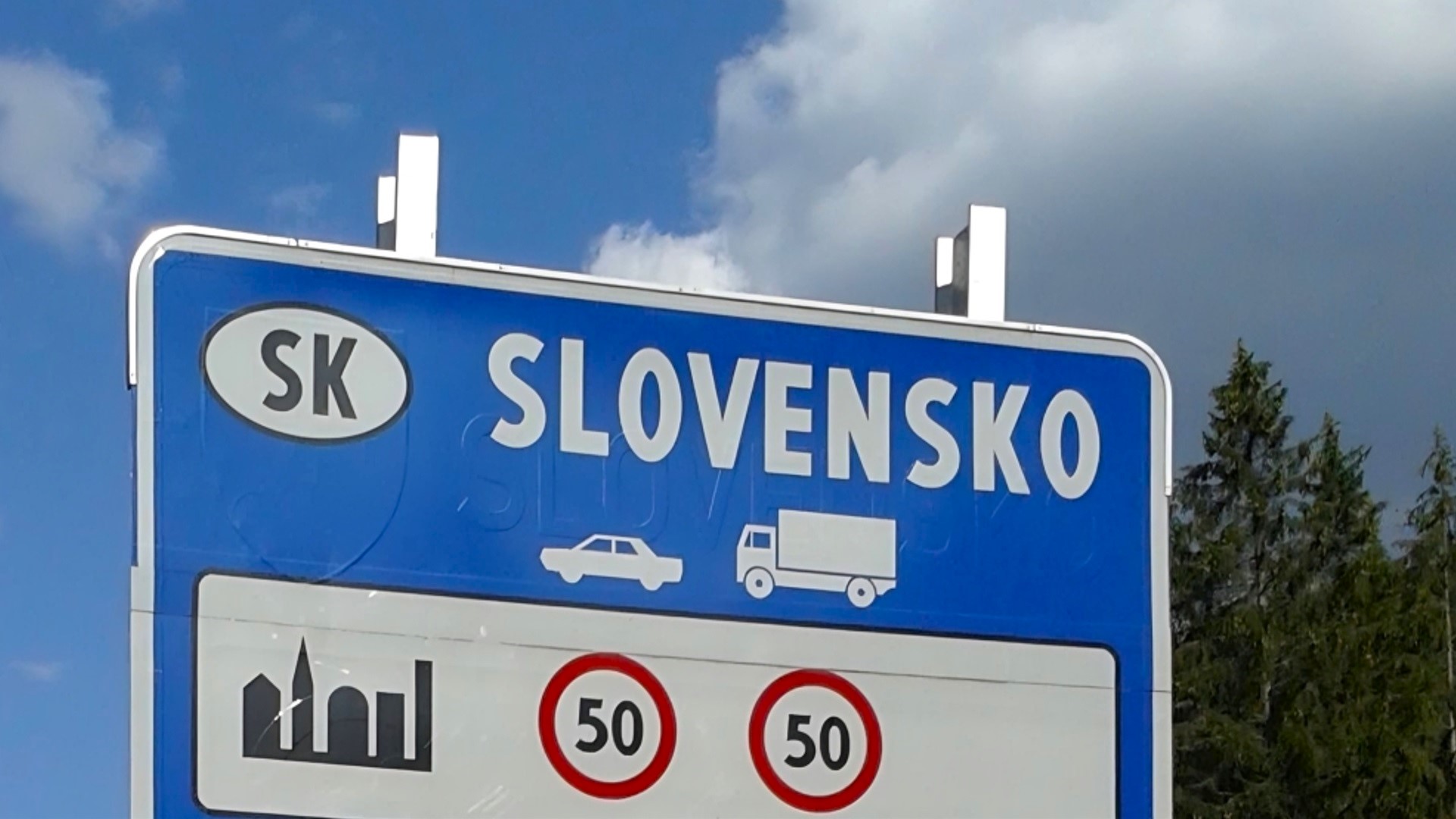 Winiety Słowacja 2025: cena, rodzaje i zakup. Tak unikniesz mandatu