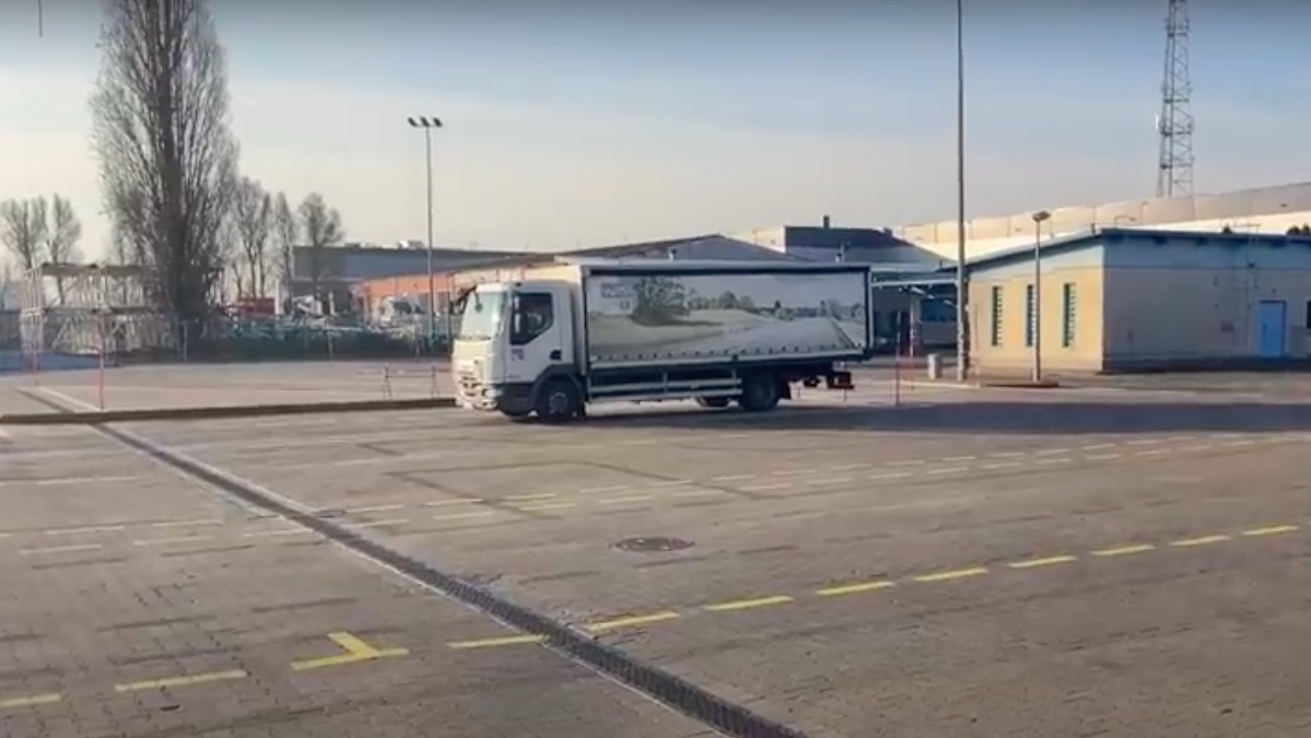 Ministerstwo Infrastruktury mówi, że w egzaminie na prawo jazdy nic się nie zmieni. To po co zmienialiście rozporządzenie?