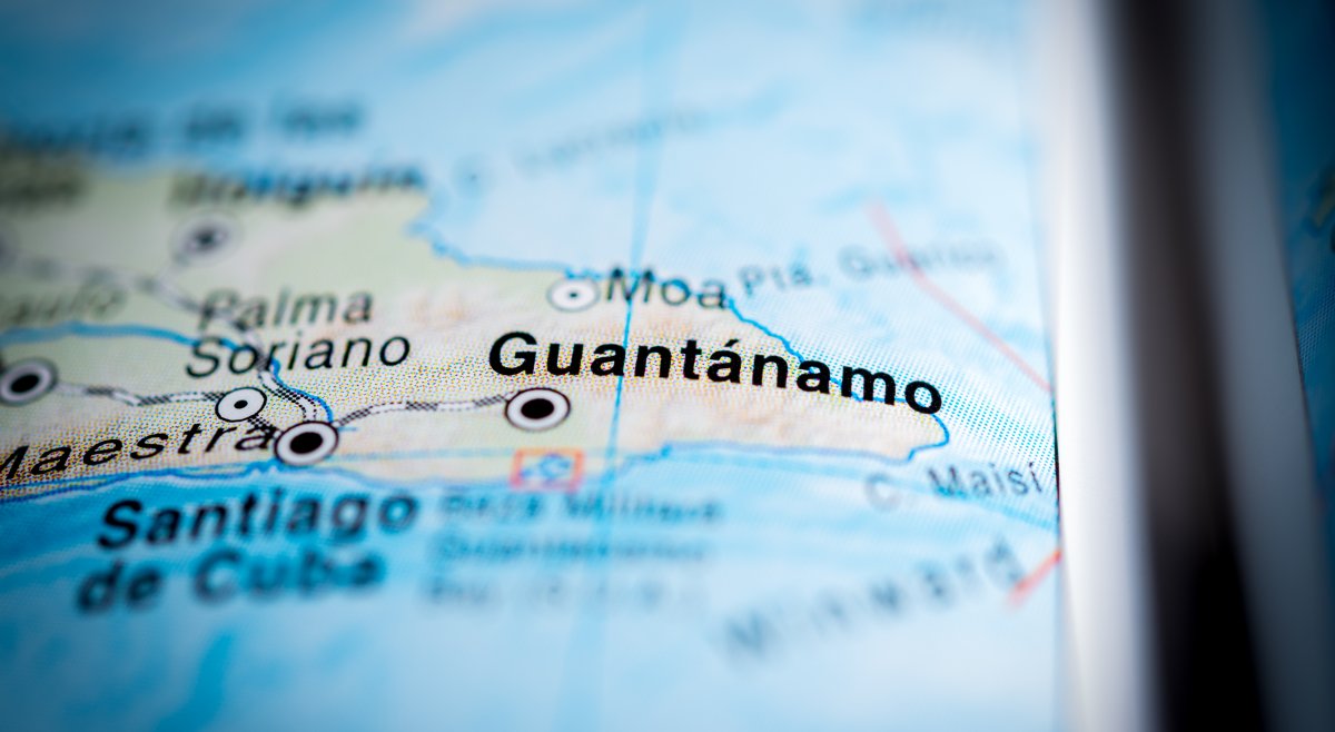 USA i Kuba się nie lubią. Skąd zatem amerykańska baza Guantanamo na Kubie?