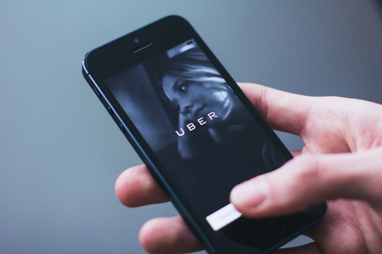 Uber dostał karę – 20 mln dolarów za koloryzowanie potencjalnych zarobków kierowców
