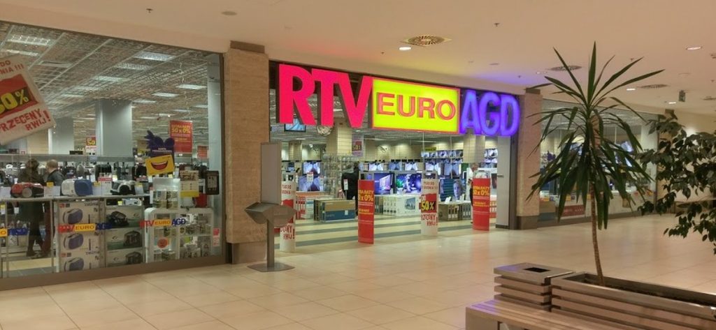Pani Ola kupiła smartfon w renomowanym sklepie RTV Euro AGD. Potem okazało się, że już 3 miesiące wcześniej był w serwisie