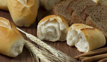 Biedronka sprzedawała chleb „jak za dawnych lat” i miała z tego powodu poważne kłopoty