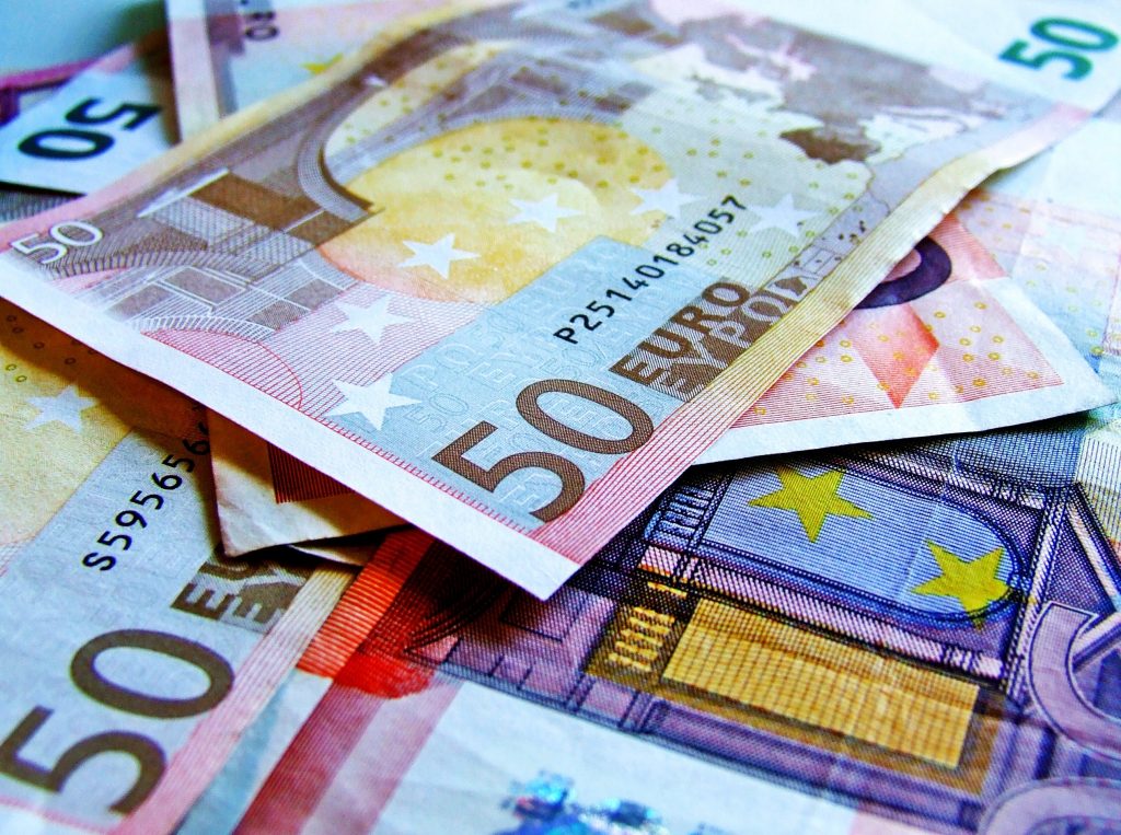 Ile pieniędzy Polska dostała od Unii Europejskiej przez cały okres członkostwa?