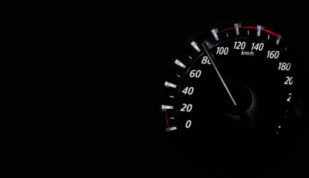 Odcinkowy pomiar prędkości narusza dobra osobiste? Zaskakujący pozew