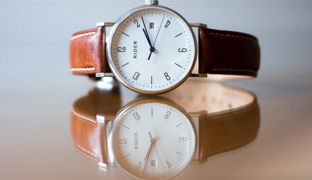 Czy chciałbyś, żeby Hugo Boss lub Armani produkowali twój samochód? To czemu nosisz ich zegarek?