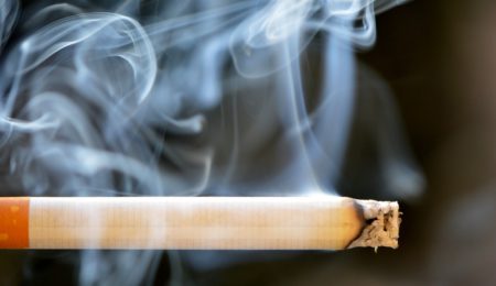 Podatki na tytoń do podgrzewaczy już teraz są zbliżone do papierosów. Federacja Przedsiębiorców Polskich punktuje prof. Modzelewskiego