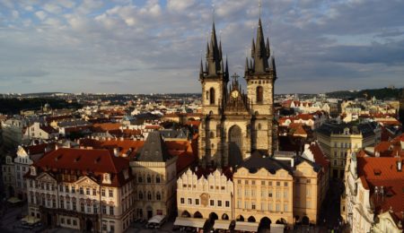 Przedsiębiorcy, którzy ze względów finansowych chcą przenieść firmę do Czech, mogą się rozczarować