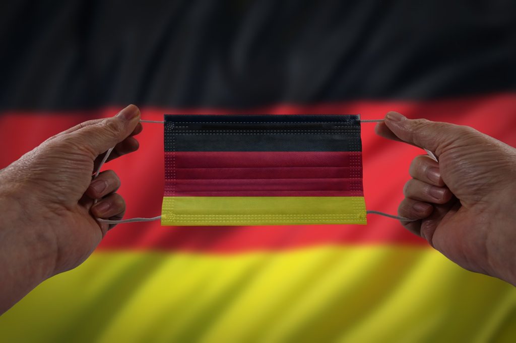 Niezaszczepieni stracą prawo do chorobowego w Niemczech. Tamtejszy minister zdrowia stwierdził, że to kwestia sprawiedliwości