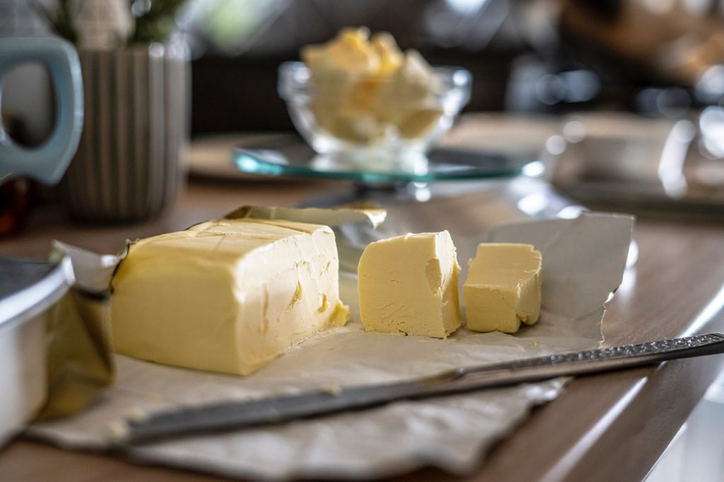 Jesienią masło może kosztować już nawet 12 zł. Minister rolnictwa dopuszcza taki scenariusz