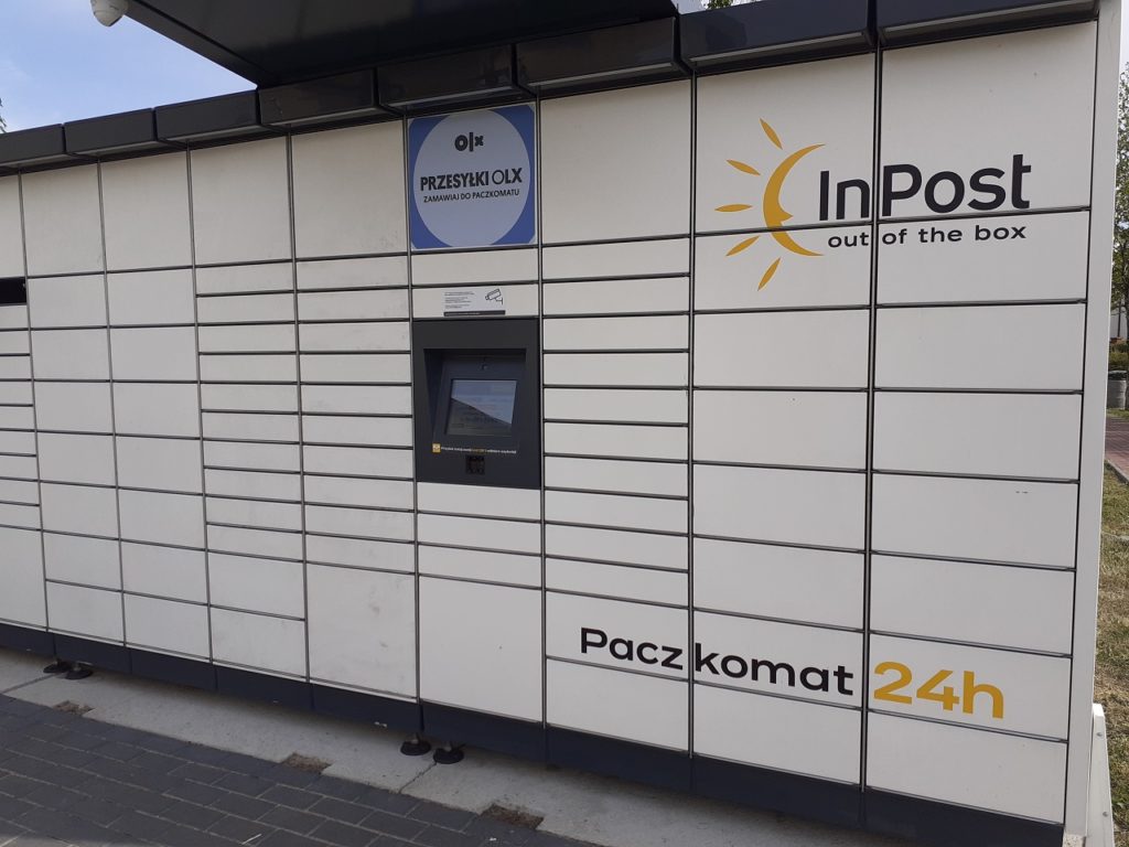 InPost zaczyna przekształcać swoje Paczkomaty w urządzenia proekologiczne