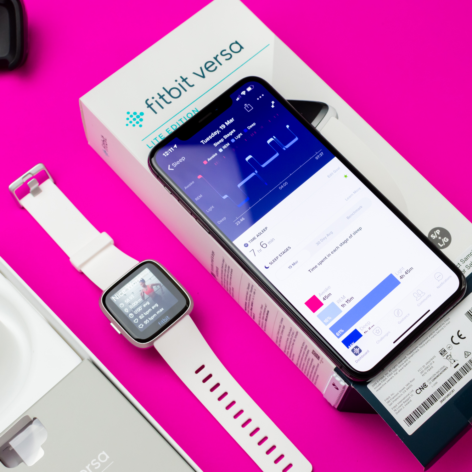 Google kupuje swojego Apple Watcha za 2,1 mld dol. To nowe otwarcie dla Fitbita