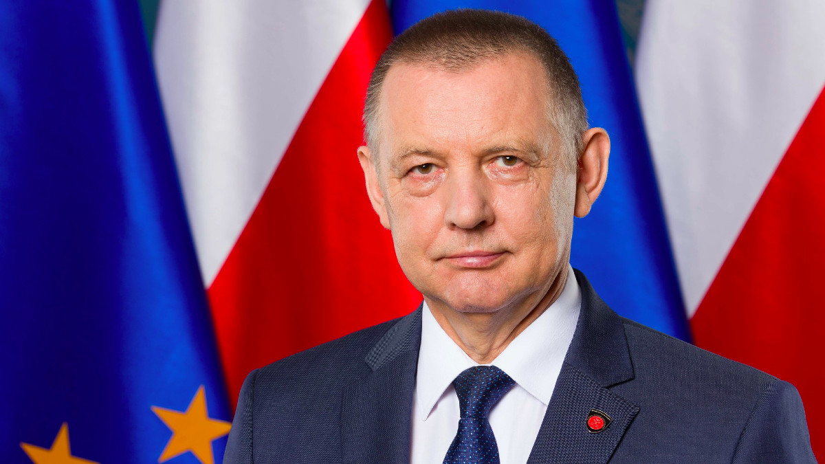 Dymisja Mariana Banasia. To ja już wolałbym, żeby pokazał, że naprawdę jest pancerny