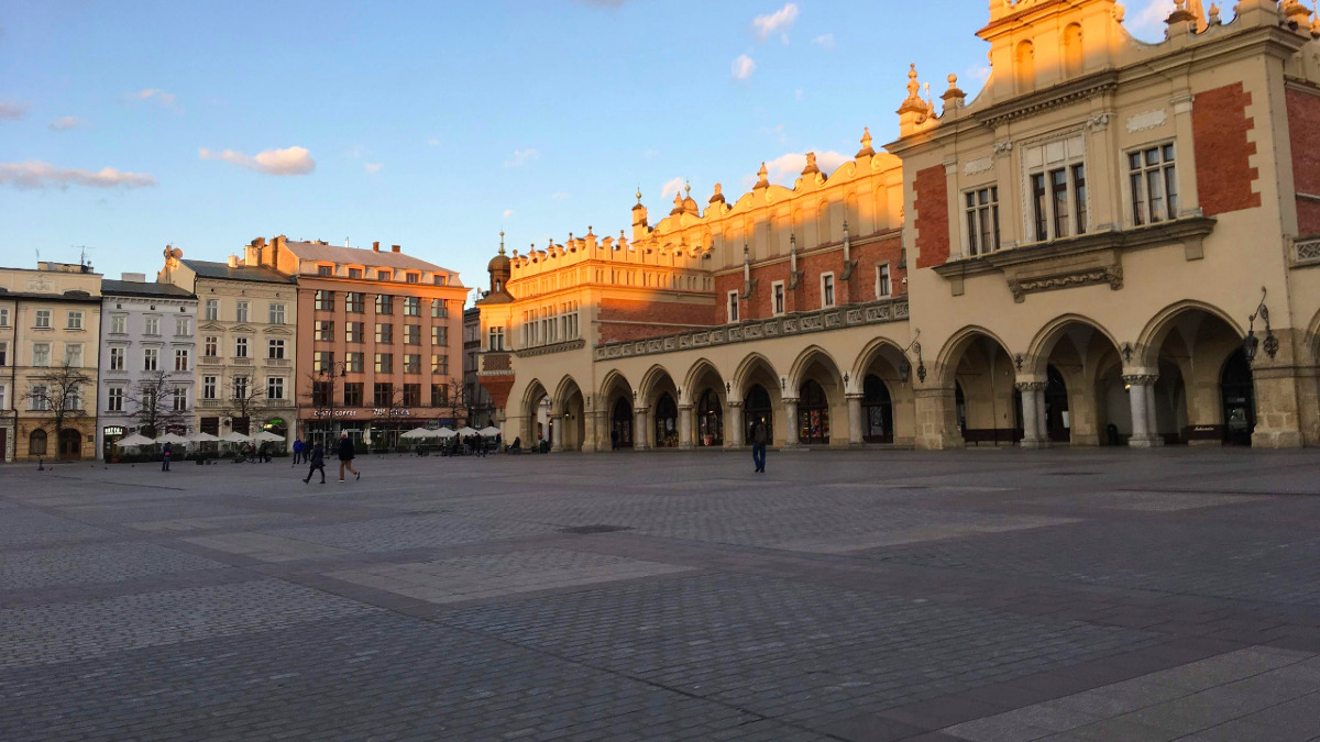 Pomoc dla firm. Kraków nie czeka na rząd i już wprowadza ulgi dla przedsiębiorców
