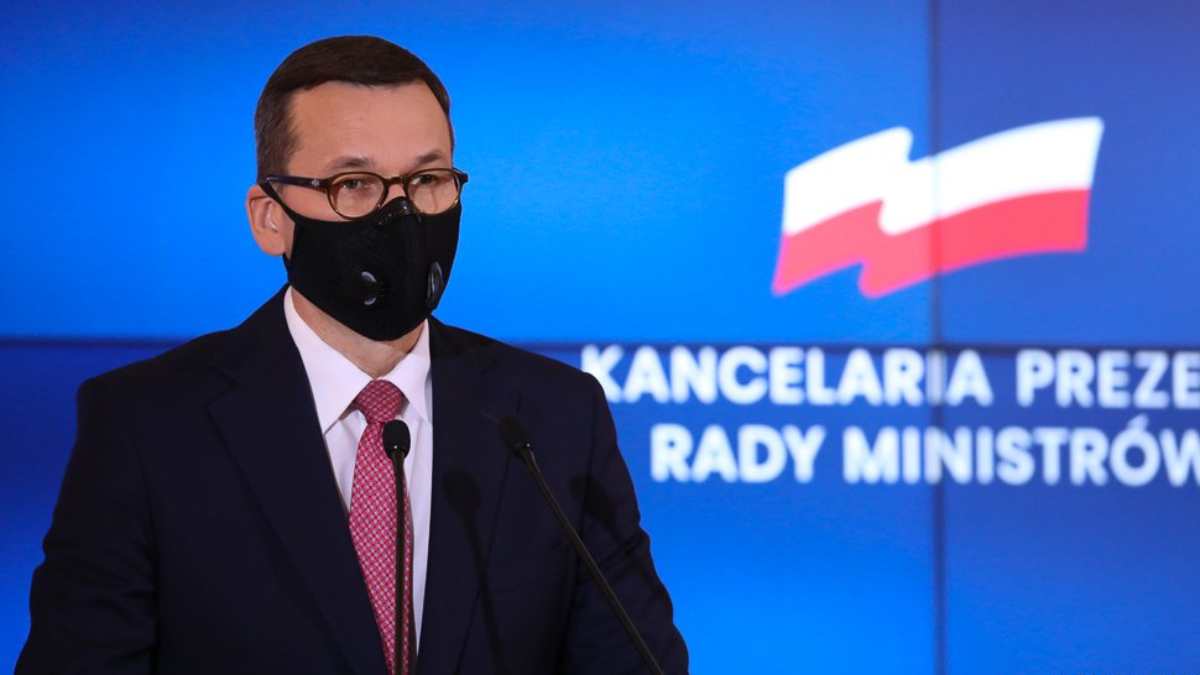 Lockdown w Polsce. Zamknięte galerie, nauczanie zdalne w klasach 1-3