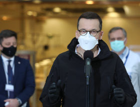 Lockdown w Polsce nawet za tydzień. Ostatnia szansa na uniknięcie gospodarczej katastrofy