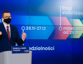 Otwarcie galerii handlowych i sklepów meblowych. Rząd ogłasza zmiany w obostrzeniach