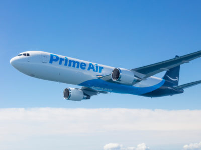 Dostawy e-commerce. Amazon obiecywał drony, kupuje odrzutowce transportowe