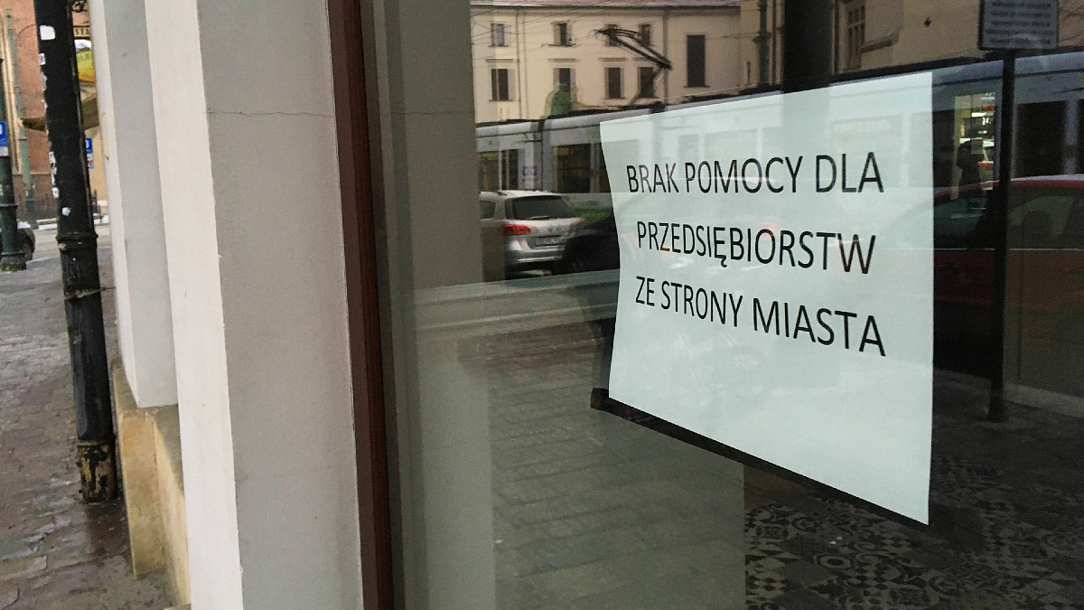 Sanepid wydał tajną instrukcję. Lista firm do skontrolowania jest już gotowa