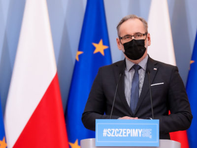 Mutacja indyjska. Rząd ogłasza nową odsłonę wojny z covidem