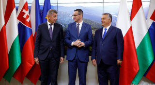Inflacja w Polsce. Trwa wielki mecz monetarny Polski, Węgier i Czech