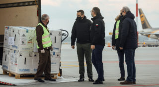Zwolnienie z VAT. Pomagasz w walce z covidem, nie zapłacisz podatku