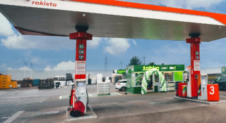 Żabka na stacji. Sieć sklepów wprowadziła kolejny format 