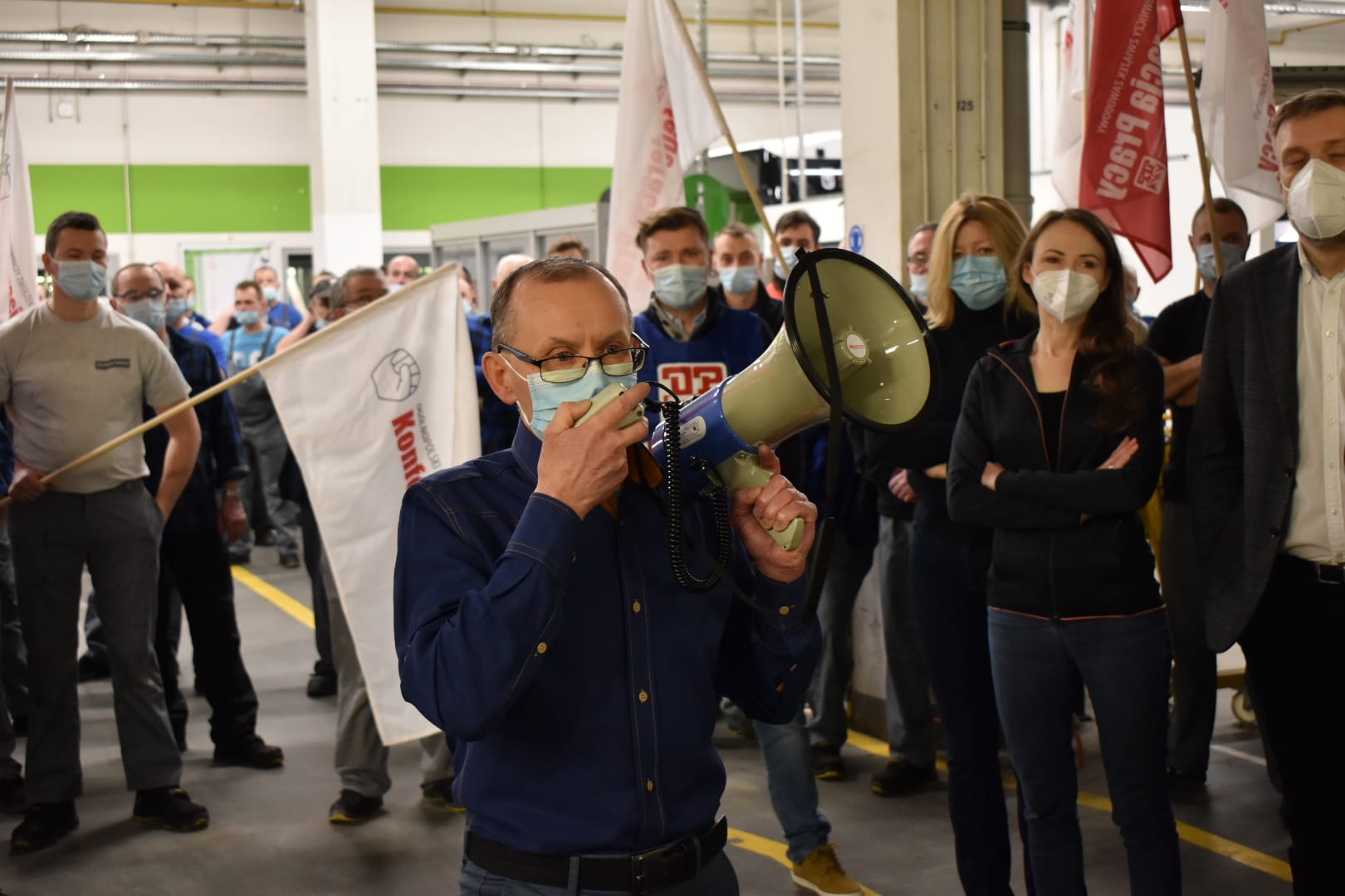 Strajk w Solarisie. Pracownicy są zdesperowani i gotowi do akcji. Domagają się 800 zł podwyżki dla wszystkich