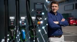 Rewolucja w ładowaniu elektryków w Polsce. Power Dot funduje nam „projekt o niespotykanej skali”