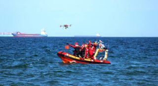 Polskie startupy. Ten dron może holować topiących się ludzi 