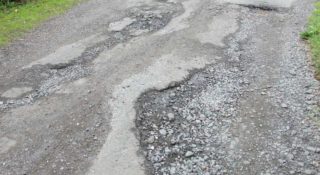 Miliardy w plecy. Lista dłużników jest długa, a na inwestycje w gminach pieniędzy nie ma 
