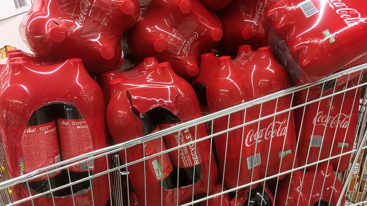 Coca-Cola liczy straty. Świat jest bezlitosny dla potentata