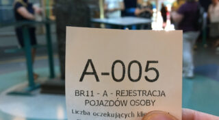 Od maja nowe opłaty za rejestrację auta. Sprawdź stawki