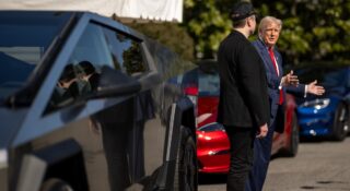 Tesla w kryzysie. Miała być nowa wersja popularnego modelu, niestety trzeba poczekać