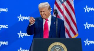 Donald-Trump-wygania-naukowcow-do-Europy