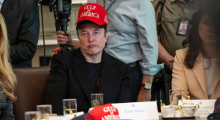 Tesla chce się pozbyć Elona Muska? Spółka wydała oświadczenie