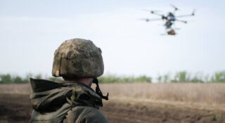 Drony pod wodą i AI w kosmosie na celowniku