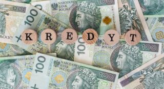 Inflacja zwalnia, raty kredytów będą niższe. Sprawdź, ile zyskasz