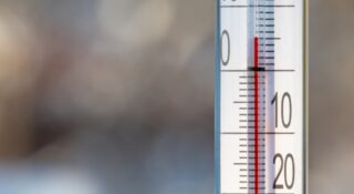 zmiany-klimatu-a-zimny-maj-w-Polsce