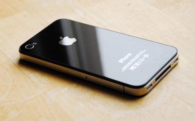 5 lat iPhone – od telefonu do smartfona