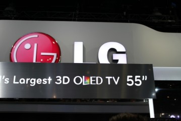 To może jednak będzie ten OLED?