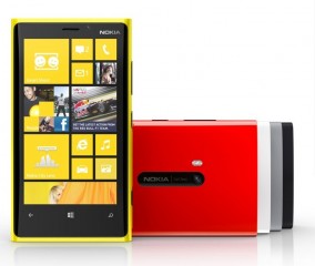 Nokia promuje Lumie 920 uznając, ż iPhone jest nudny