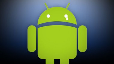 FBI twierdzi, że przez fragmentację Android jest dziurawy i niebezpieczny. Lepiej używać iOS lub Windows Phone