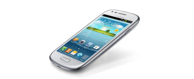 Samsung Galaxy S III mini to nie jest konkurencja iPhone'a 5!