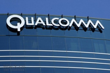 Qualcomm inwestuje w Sharp'a - wkrótce smartfony z rewolucyjnymi ekranami